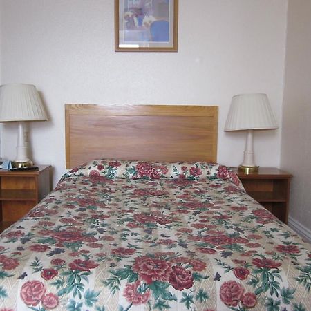 The Highcliffe Hotel Clevedon Ruang foto